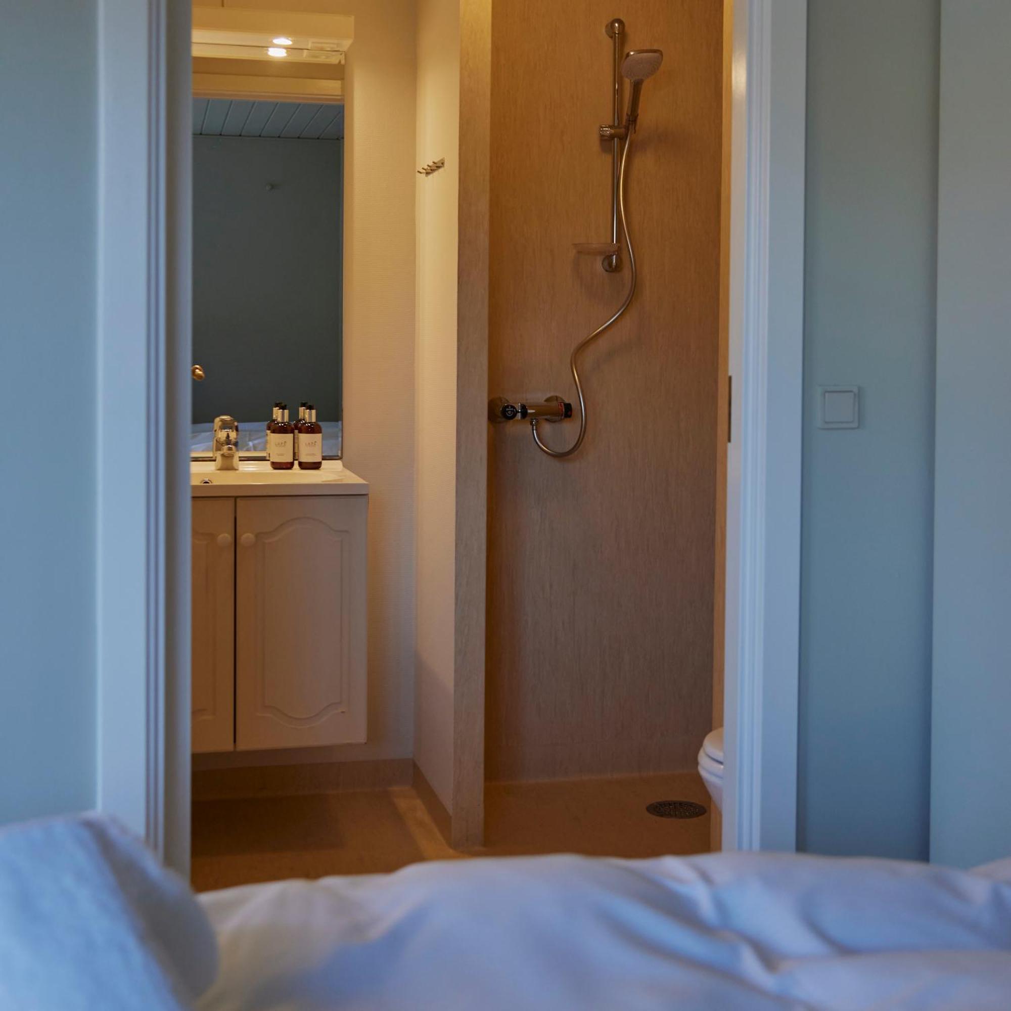 Hotel Kysten Хасле Экстерьер фото